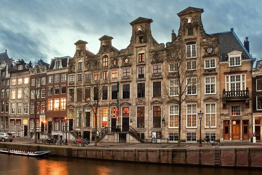 Art Zoo Museum - Herengracht Amsterdam 4
