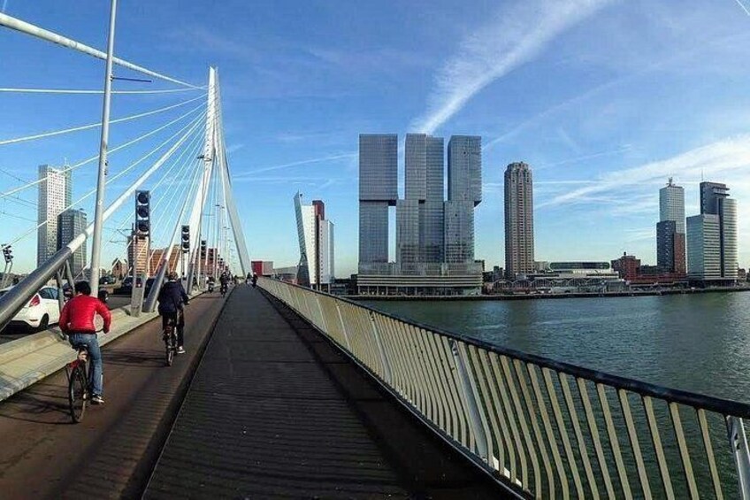 Rotterdam Travel to the Future Walking Tour 2