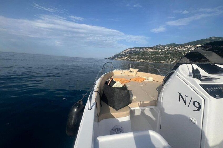 Boat Tour throughout the Amalfi Coast Amalfi and Positano 2