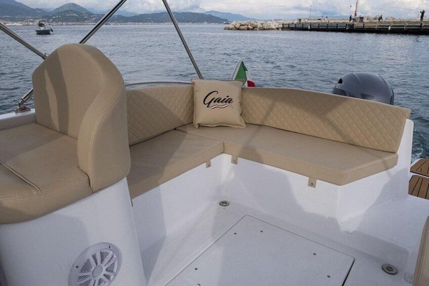 Boat Tour throughout the Amalfi Coast Amalfi and Positano 3