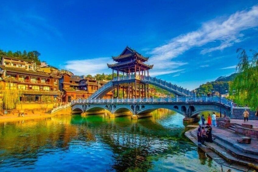 Day & Night Half-Day Tour | Furong Town+Fenghuang Ancient Town 4