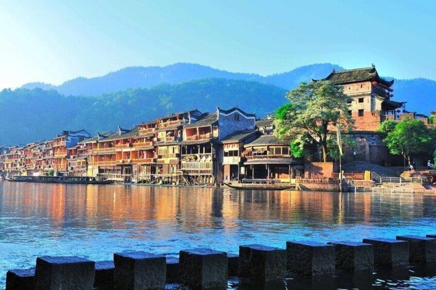 Day & Night Half-Day Tour | Furong Town+Fenghuang Ancient Town 5