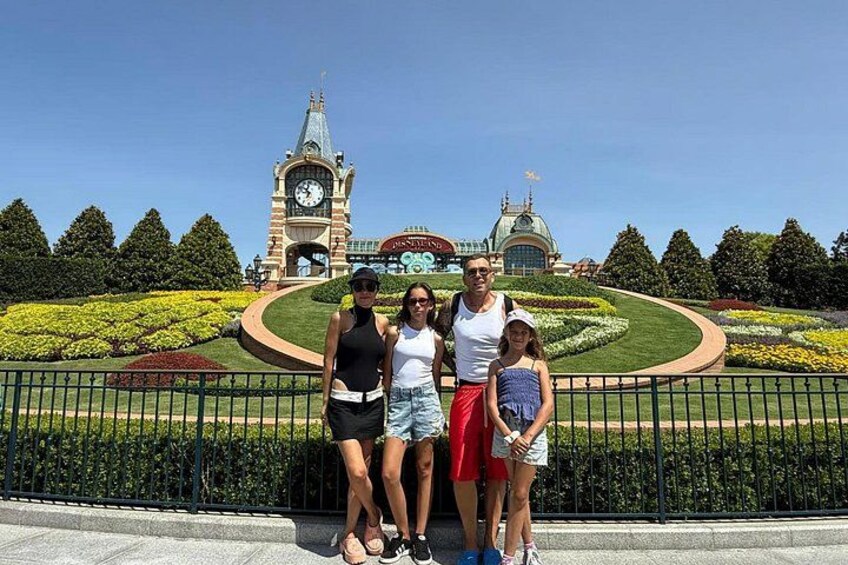 Shanghai Disneyland Private Day Trip 2