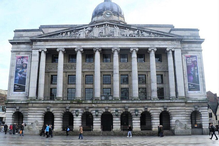 Nottingham Private Walking Tour With a Local Guide 4