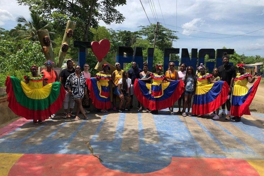 San Basilio de Palenque and Medicinal Mud Volcano Tour 4