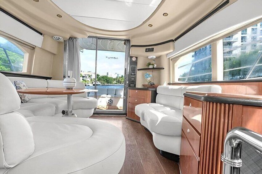 50ft Yacht and 2 Jetkis Included Charter In Miami Harkland 4