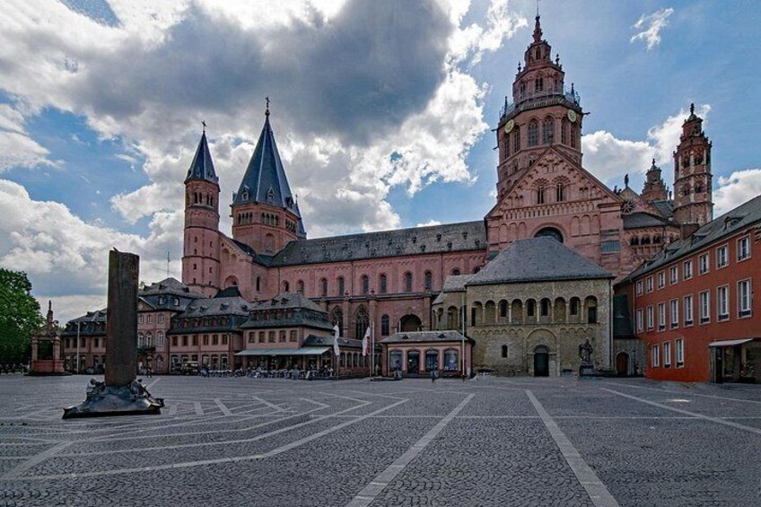 Mainz Private Guided Walking Tour with Local Guide 1