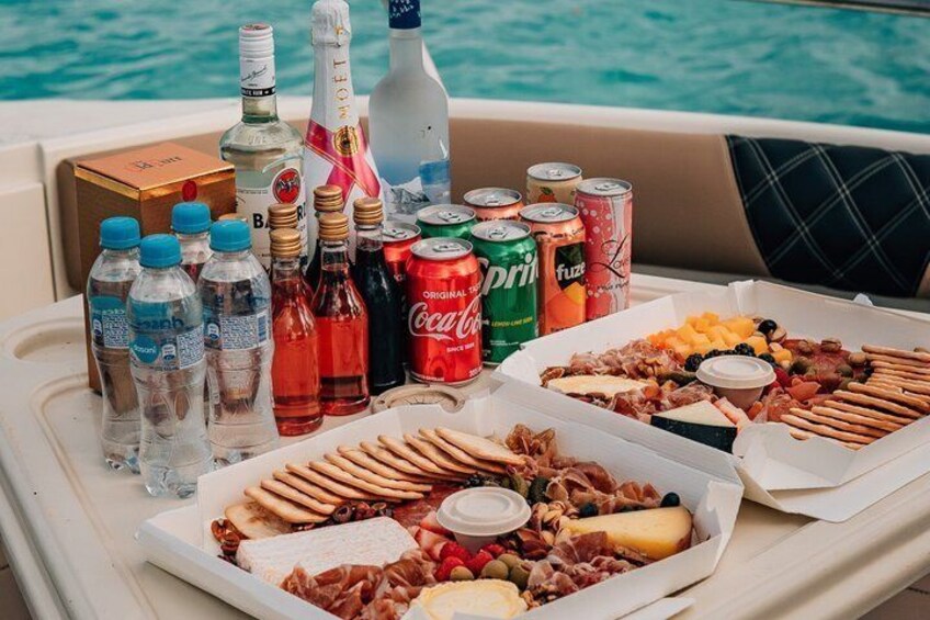3 Hours Private Charter Includes Snorkeling & Swim with turtles 2