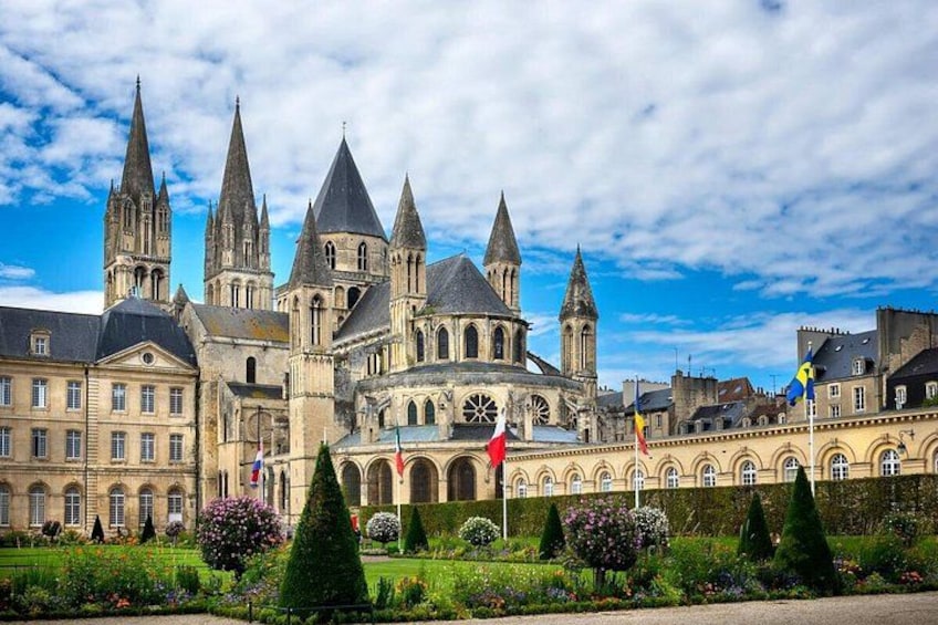 Reims: City Walk with Audio Guide in 7 Languages on your Phone 2