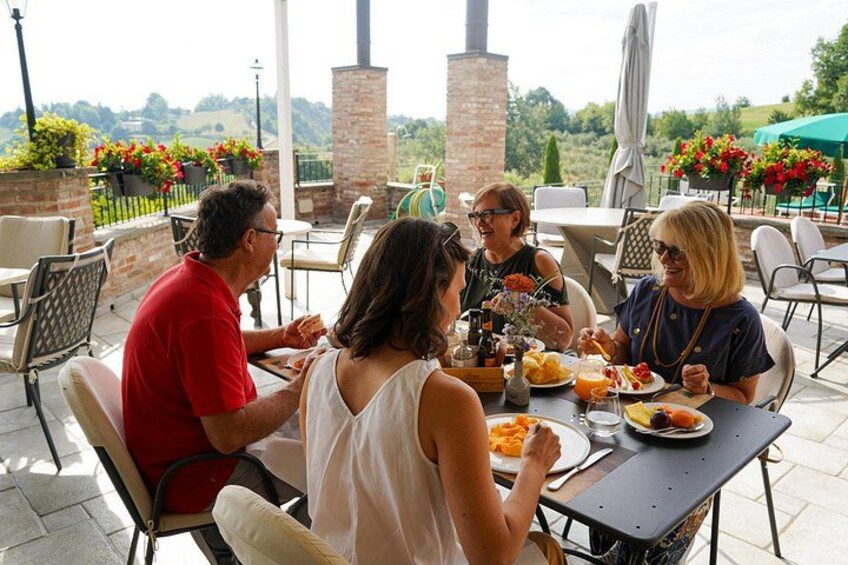 From Bologna: Brunch, balsamic vinegar and wines in Food Valley 1
