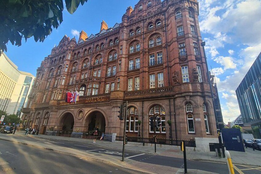 Experience the Manchester 5 Quarters Walking Tour 3