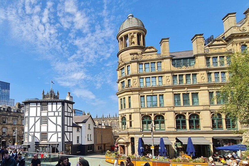 Experience the Manchester 5 Quarters Walking Tour 2