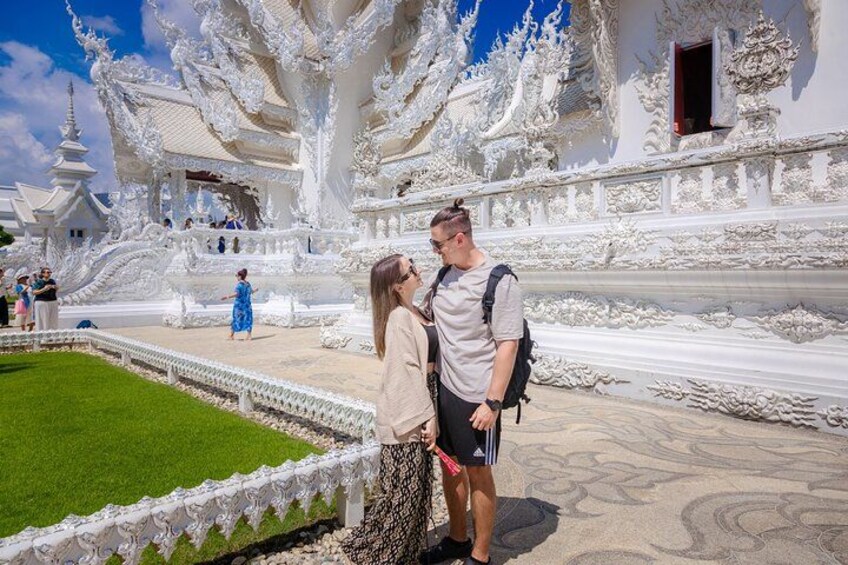 Chiang Mai to Chiang Rai Temples and Lalita Cafe Day Tour 3