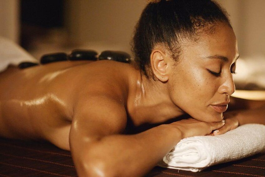 Tranquility and Romance Couples Massage Package with Bubbly 1