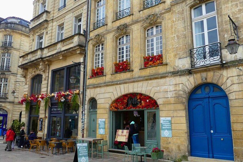 Bordeaux 1h30 City Walking Tour: Discover Historic Landmarks 3