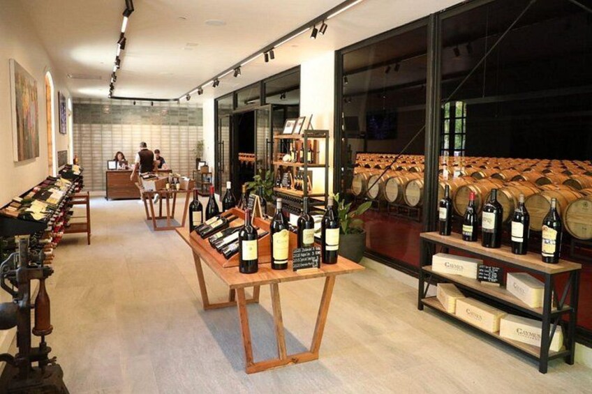 Caymus Wine Shop 5
