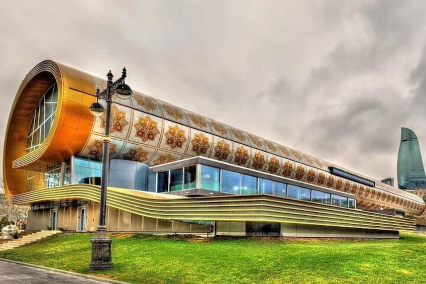 Baku City Tour (4-Hours): Top 30 Historical & Modern Highlights 3