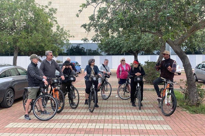 Guided Bike Tour in Faro 2.30h 4