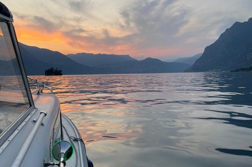 Aperitif at Sunset by Boat on Lake Iseo 5