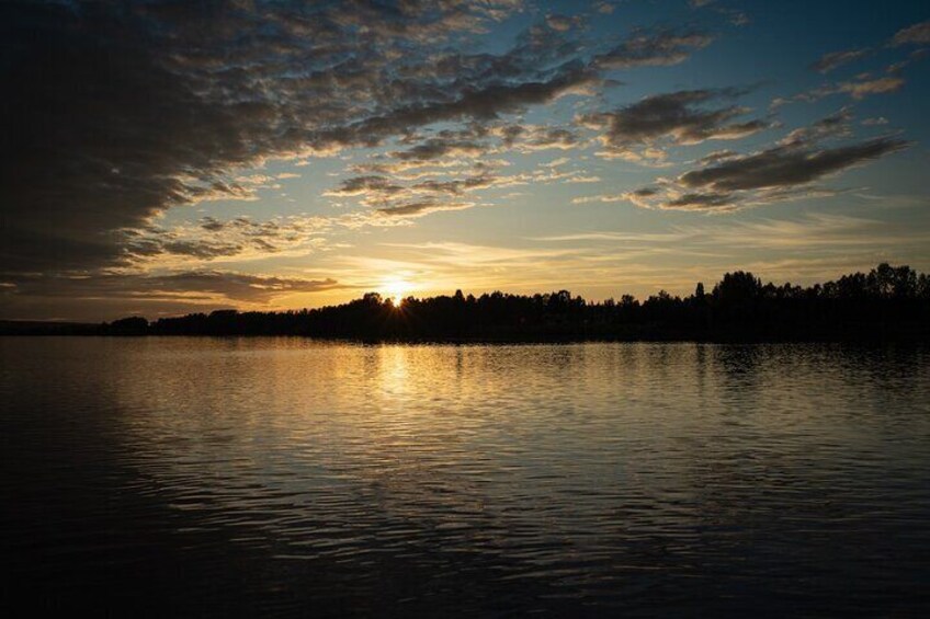Fishing under the midnight sun 3