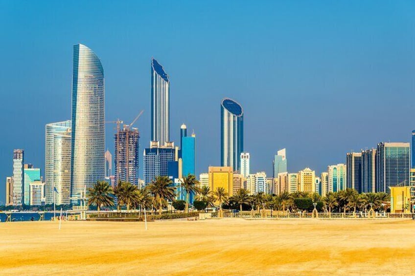 Abu Dhabi City Tour with Emirates Palace and Grand Mosque 4