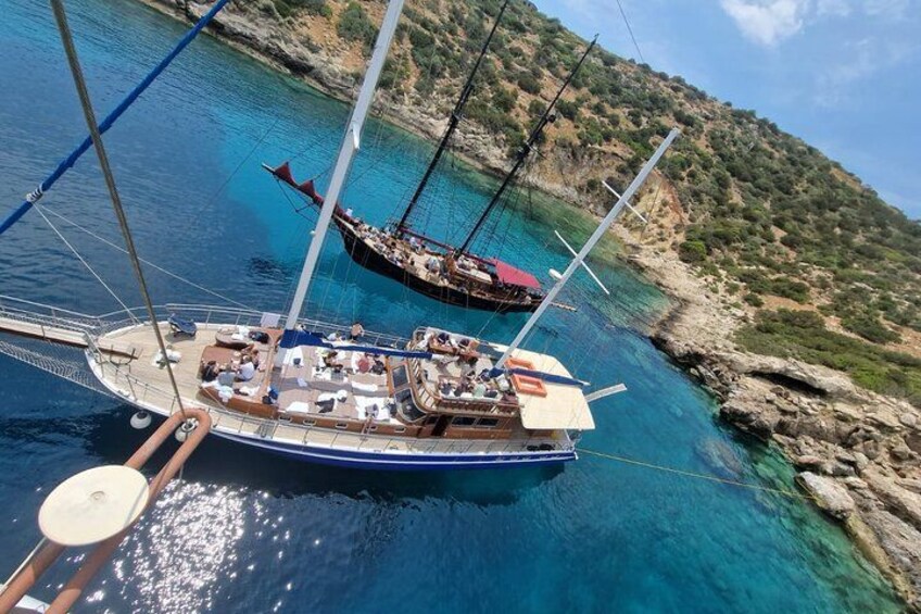 Athens cruise: Agistri, Moni, Aegina with lunch & drinks included 5