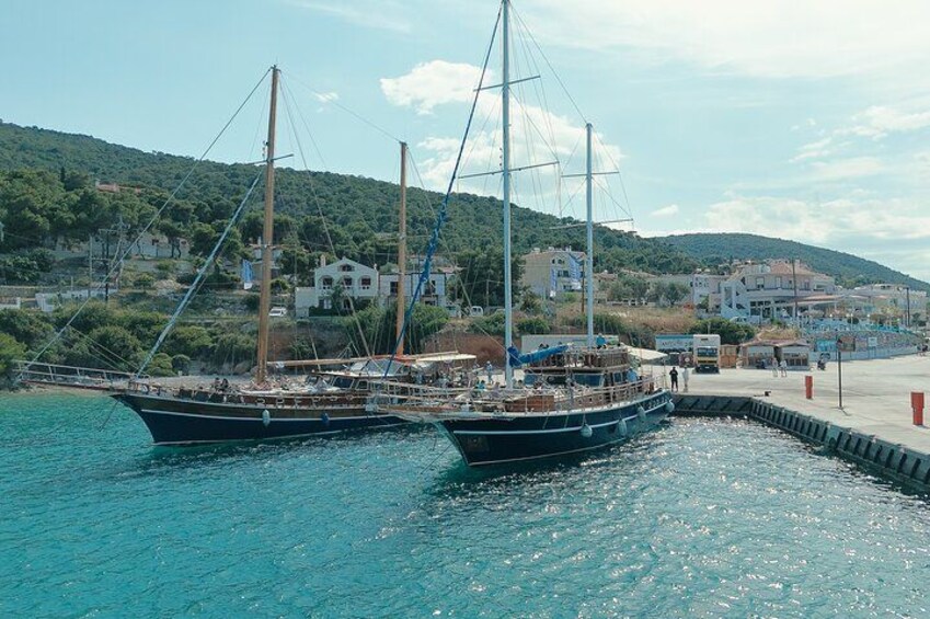 Athens cruise: Agistri, Moni, Aegina with lunch & drinks included 2