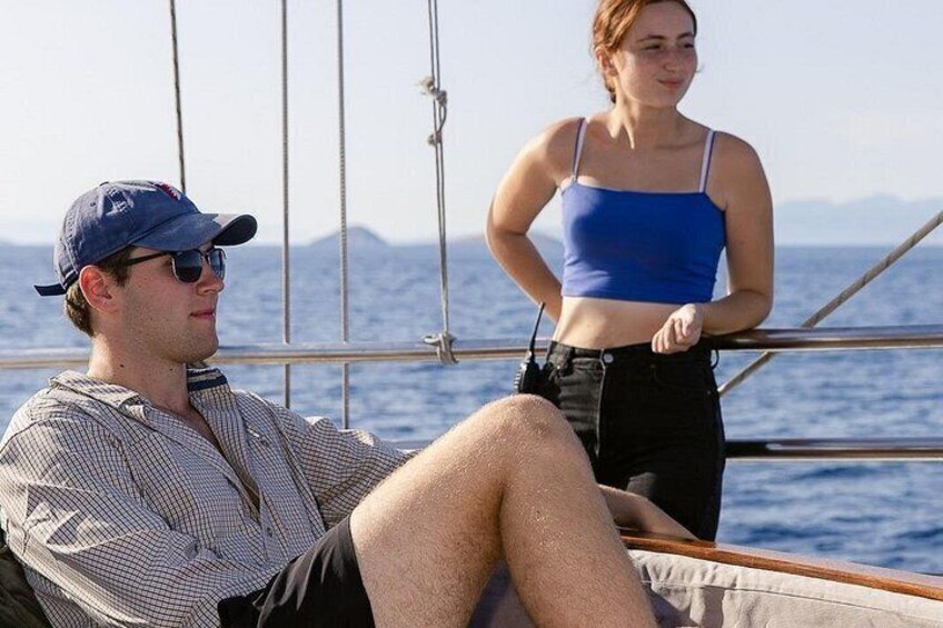 Athens cruise: Agistri, Moni, Aegina with lunch & drinks included 5