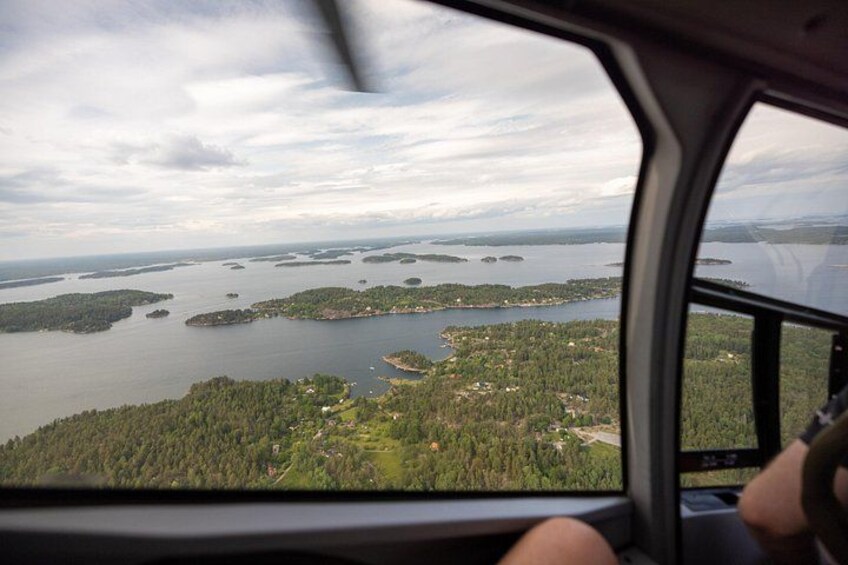 Return to Bromma airport over the Stockholm archipelago 2