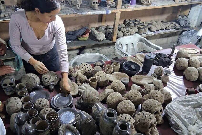 Monte Alban, Ancestral Mezcal, Alebrijes and Black Mud Tour 5