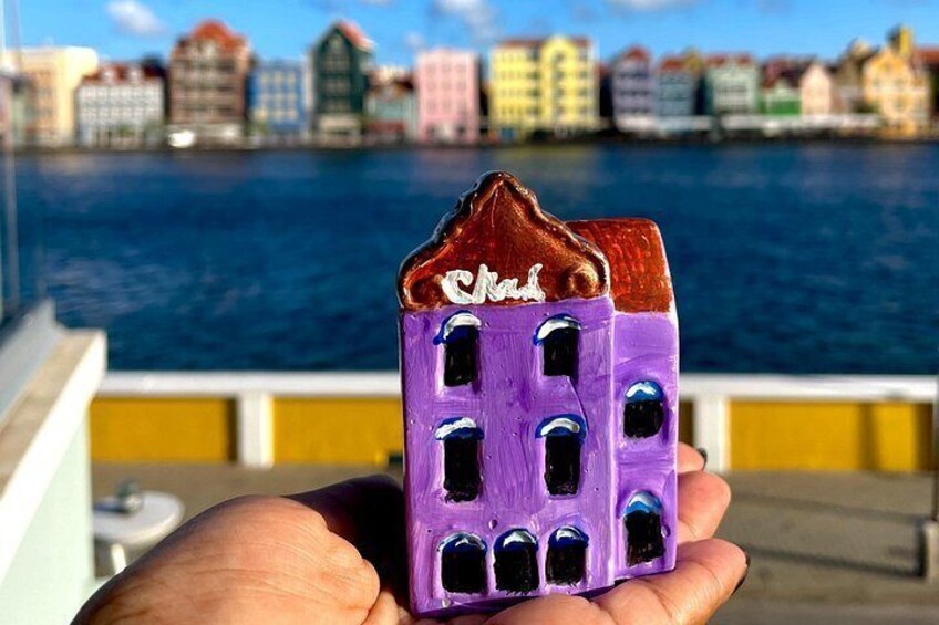 Sunset Sip and Paint Overlooking Curaçao Iconic Skyline 5
