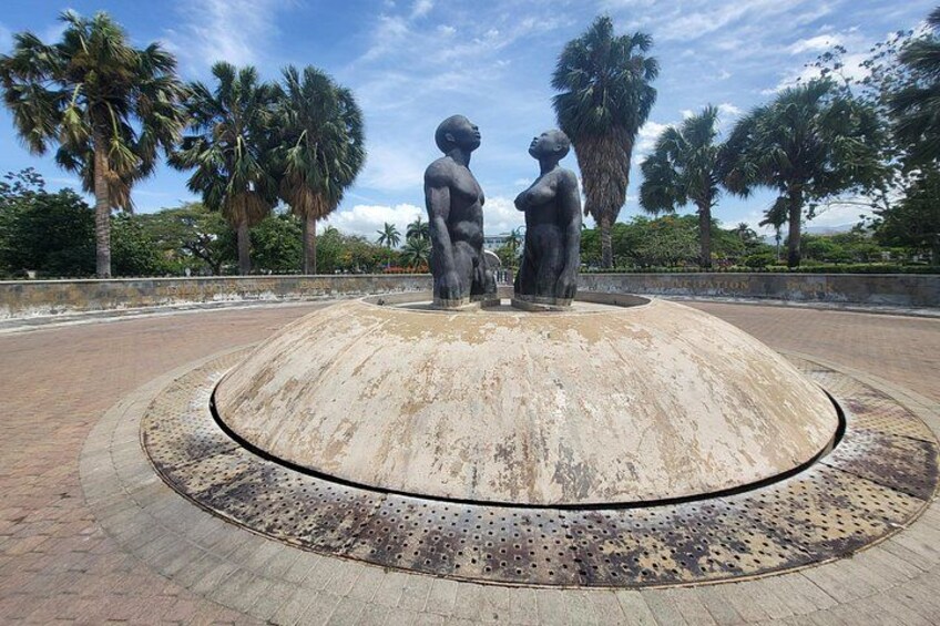 Emancipation Park Tour 
"With Royale Blue Excursion Ltd" 1