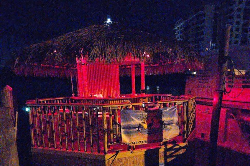 Fort Myers Beach 90 Minute Round Tiki Boat Cruise 4