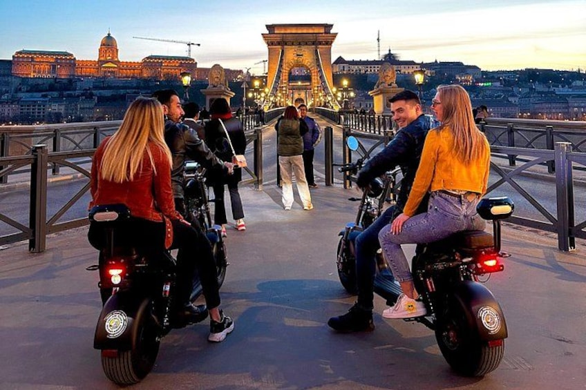 Monster Bike Sightseeing Tour – City Budapest on Electric Rollers 5