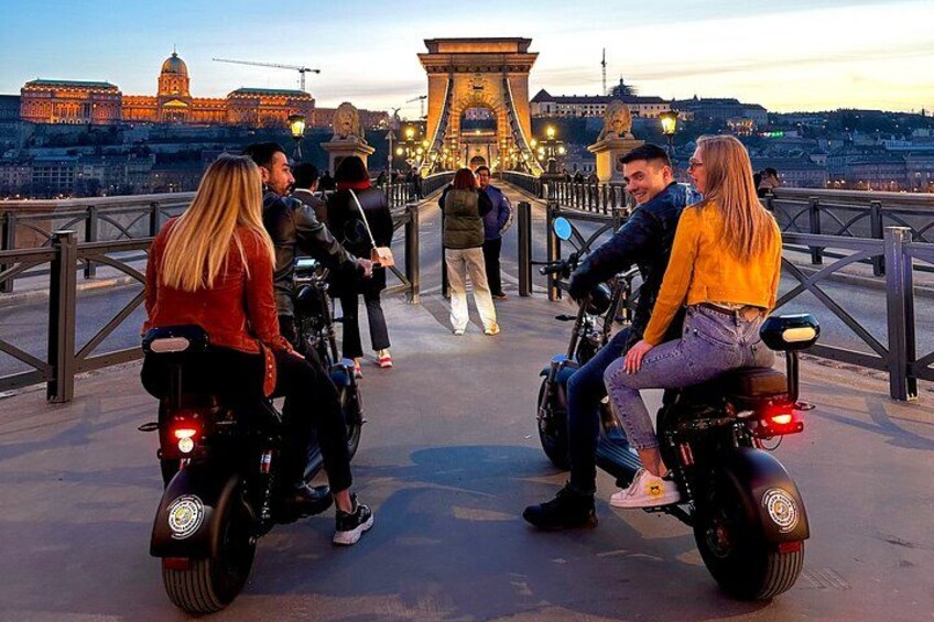 Monster Bike Sightseeing Tour – City Budapest on Electric Rollers 2
