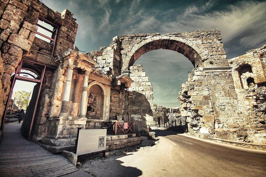 Private Afternoon Tour: Side, Aspendos & Perge (up to 5 pax) 2