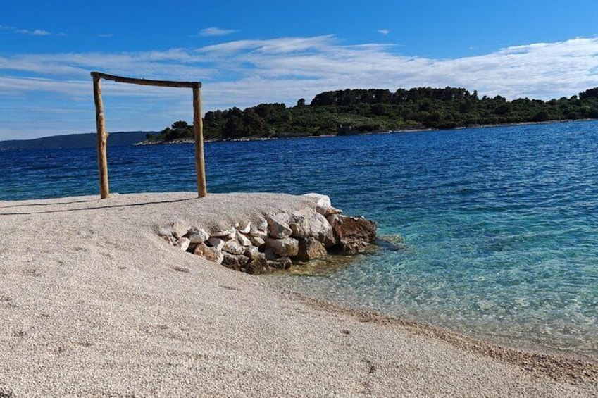 Blue Lagoon 3 Islands Tour with Lunch and Drinks Included 2