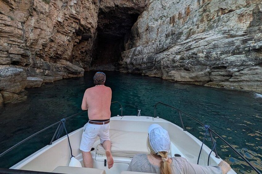 Dubrovnik Unwind - Private Boat Tour - Elafiti, Blue Cave, Sunset 3