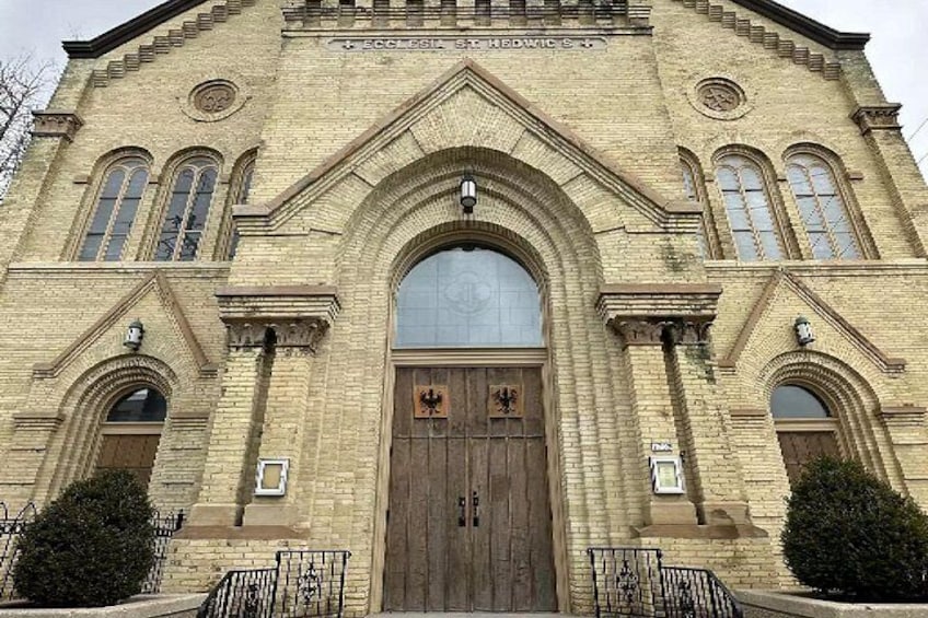 City of Neighborhoods: A Self-Guided Audio Tour in Milwaukee 3