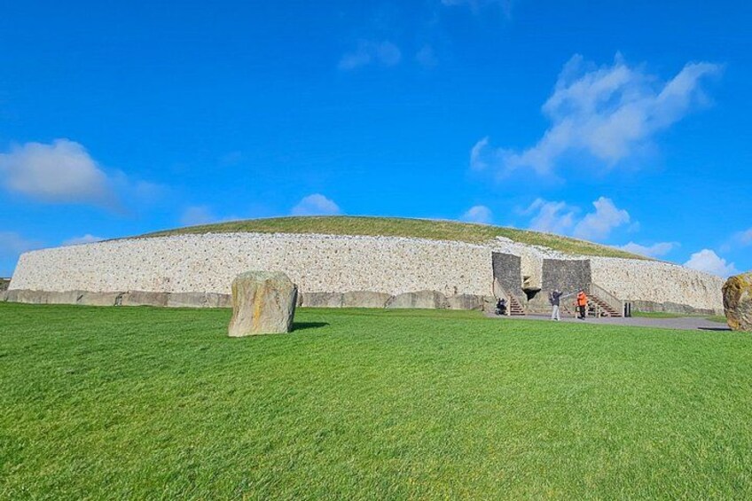 Newgrange Passage Tomb Exterior 1