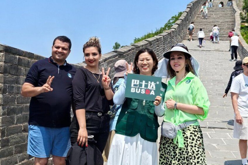 BusDa: Private Airport Layover Tour to Ancient Great Wall Trip 2