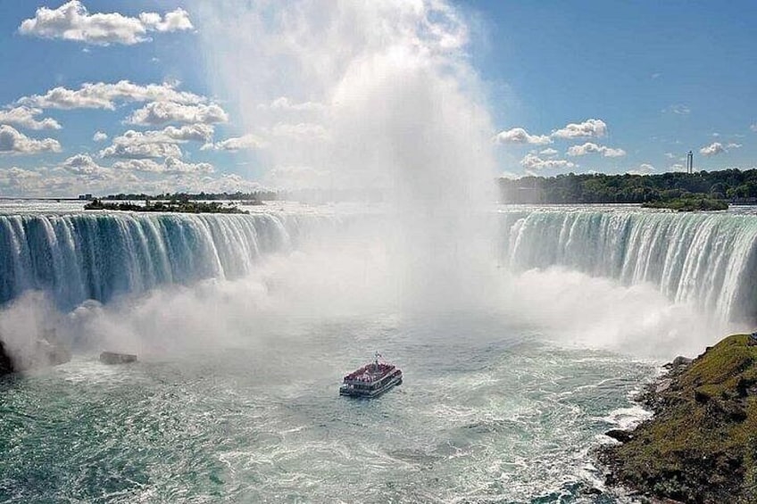 Niagara Falls Private Day Trip from New York City 1