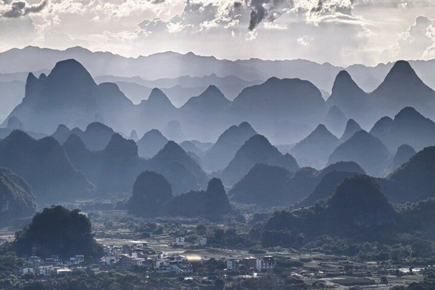 Guilin/Yangshuo: Yulong River Bamboo Raft Panorama Day Tour 4