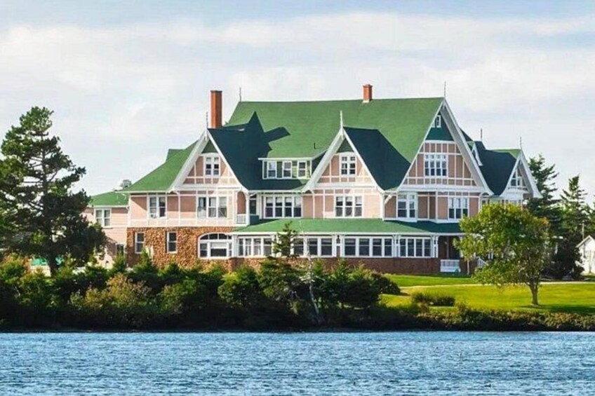 Combo North And South Shore Scenic Tour of PEI 1