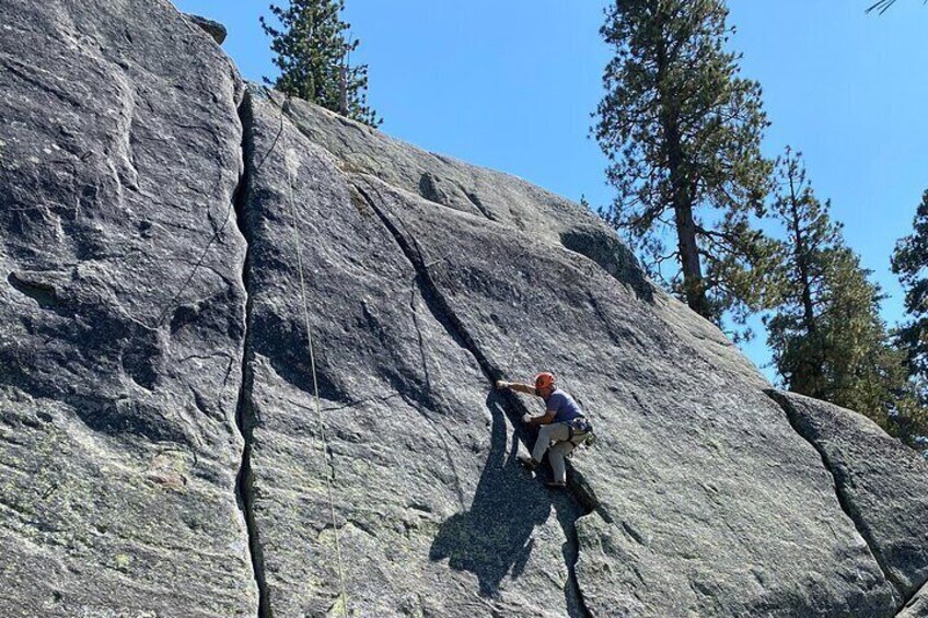 Beginner Rock Climbing Course in Bear Valley 5