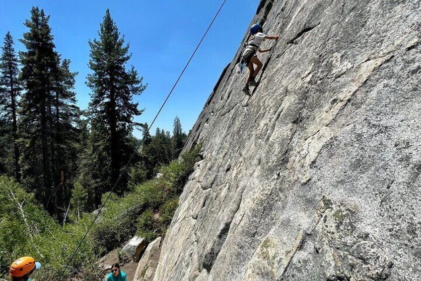 Beginner Rock Climbing Course in Bear Valley 2