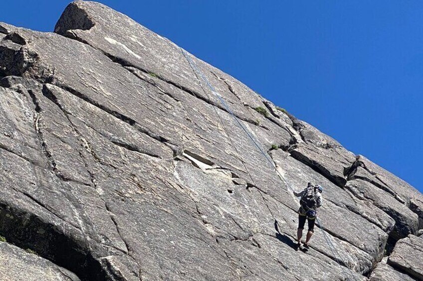 Beginner Rock Climbing Course in Bear Valley 1