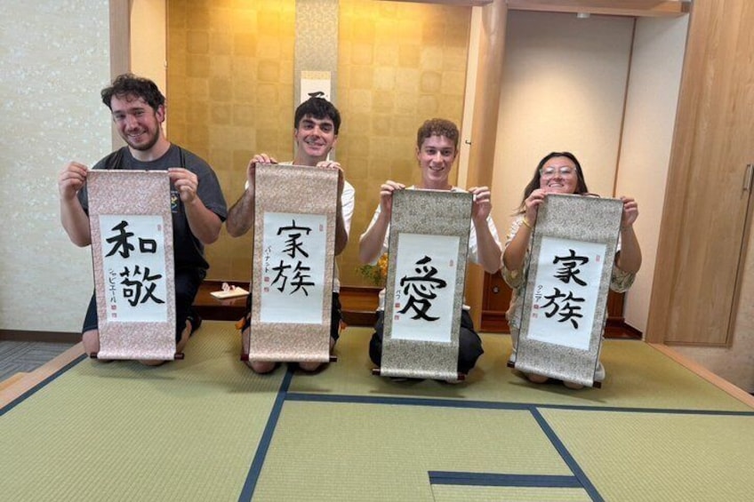 Tokyo Calligraphy Workshop Craft Your Own Art in Asakusa 2