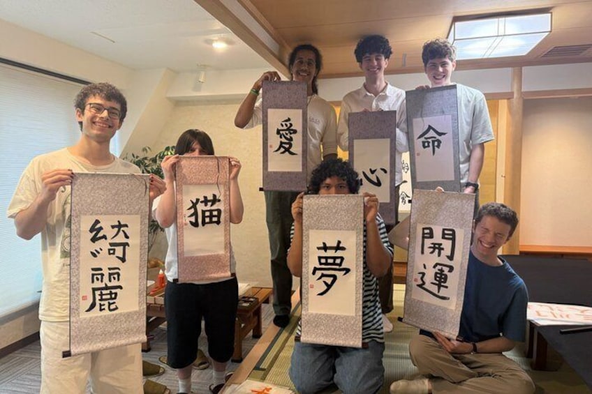 Tokyo Calligraphy Workshop Craft Your Own Art in Asakusa 3