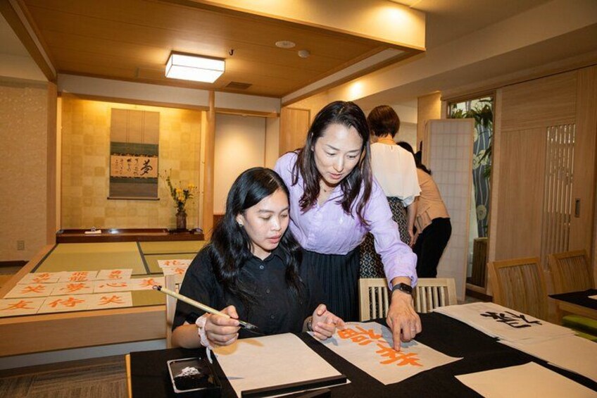 Asakusa Calligraphy Workshop 5